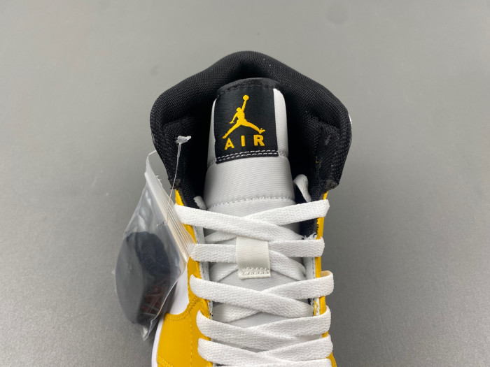 Air Jordan 1 Mid "Yellow Ochre" - product DQ8426-701