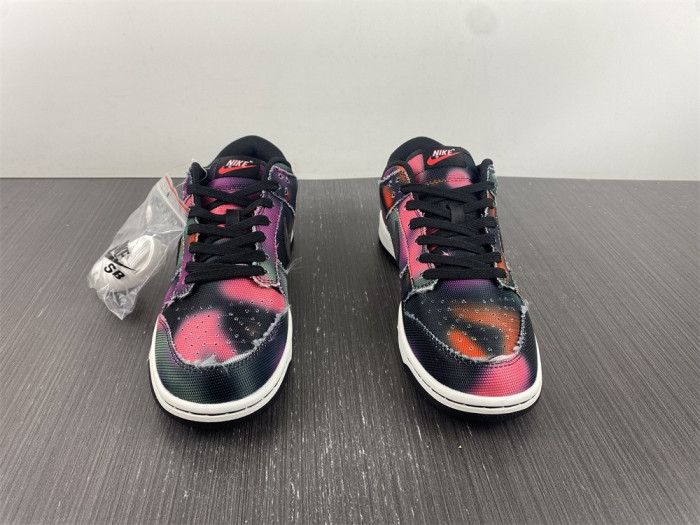 Nike Dunk Low Graffiti DM0108-002