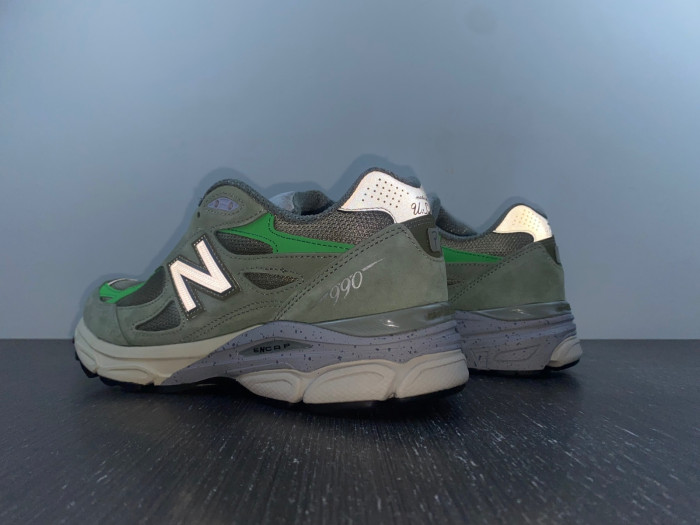 New Balance x Patta 990v3 Made in USA Olive M990PP3