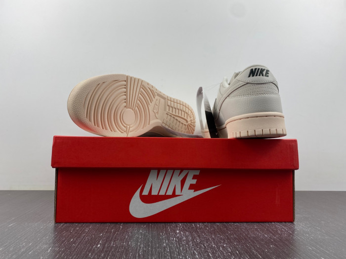 Nike Dunk Low Premium Light Orewood Brown DZ2538-100