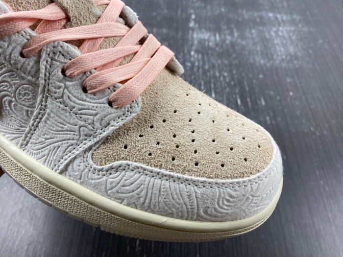 Chris Paul x Air Jordan 1 Low OG CP3 FZ0455-200