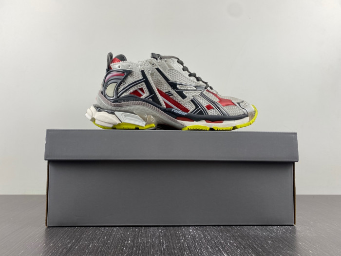 BALCIA RUNNER SNEAKER