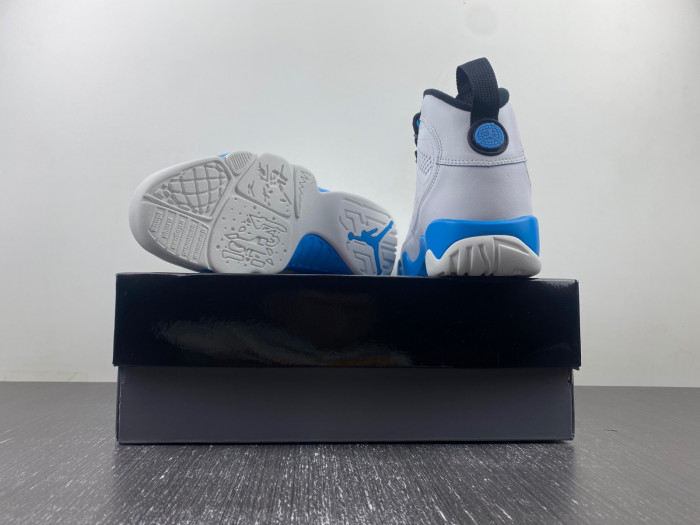 Air Jordan 9 OG "Powder Blue" FQ8992-101