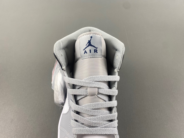 AIR JORDAN 1 MID SE "LEGEND PINK" DQ8426-104