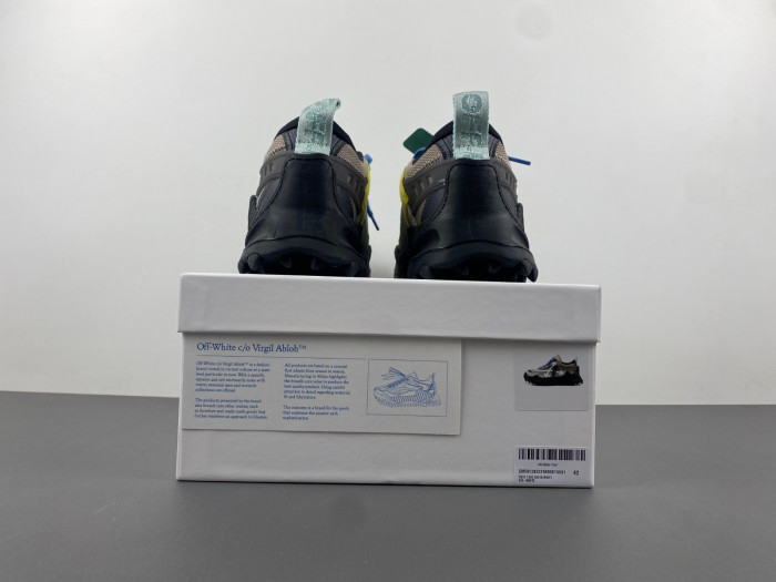 OFW C/O ODSY-1000 SNEAKER