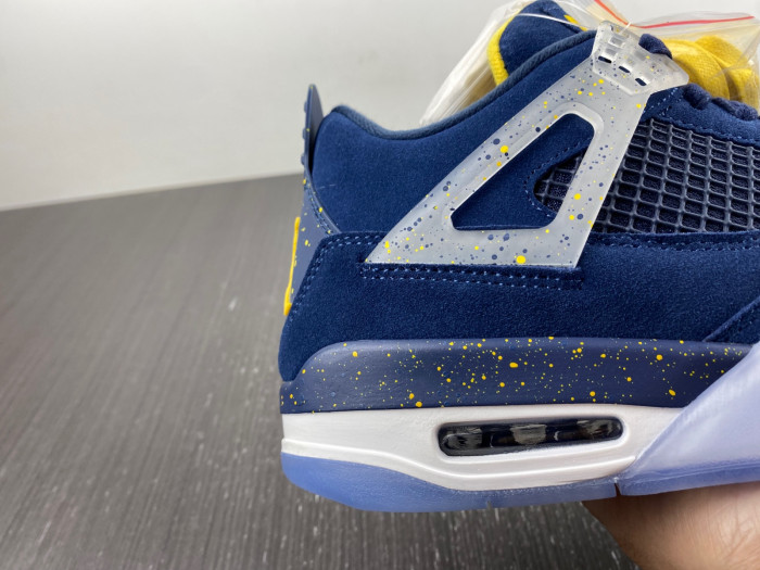 Jordan 4 Retro Michigan (PE) - AJ4 1036660