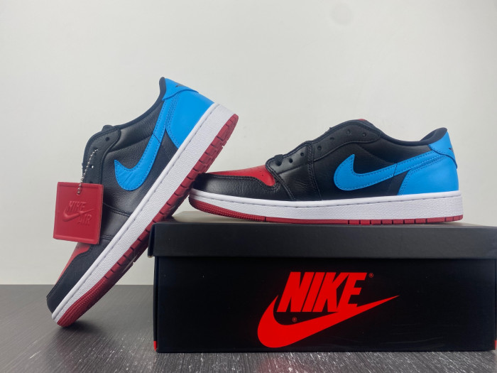 Jordan 1 Retro Low OG NC to Chi (Women
