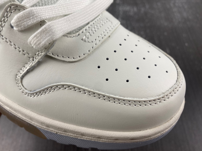 OFW C/O VIRGIL ABLOH Out Of Office OOO Low Tops