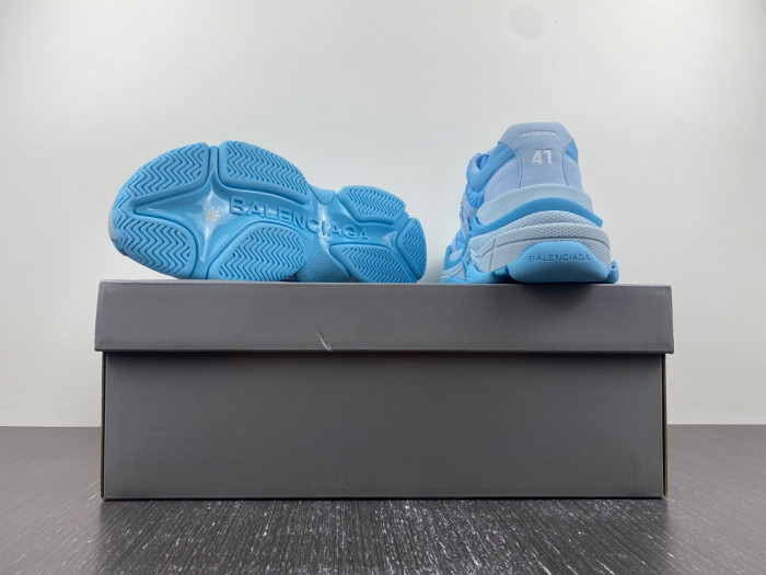 BALCIA TRIPLE S SNEAKER