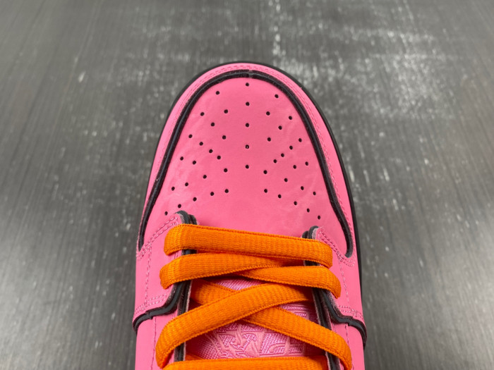 The Powerpuff Girls x Nike SB Dunk Low “Blossom” FD2631-600