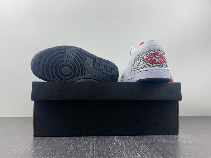 Air Jordan 1 Phat Low 