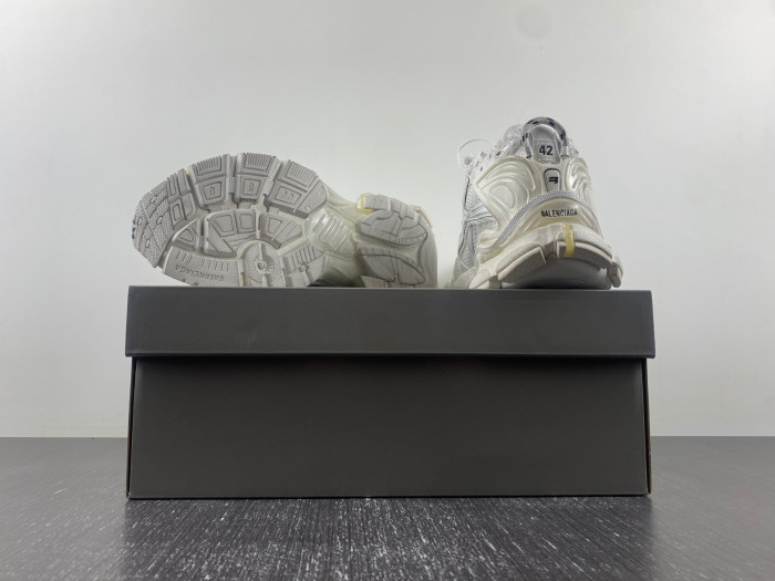 BALCIA RUNNER SNEAKER