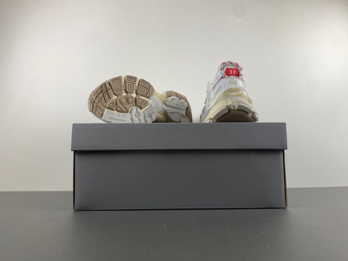 BALCIA RUNNER SNEAKER