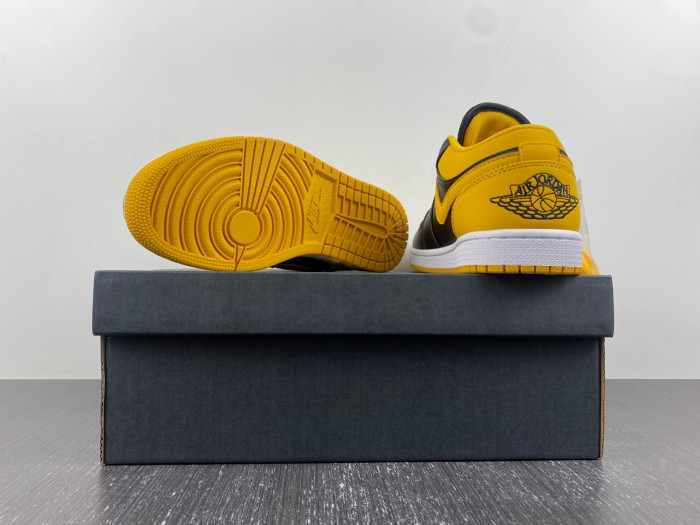 Air Jordan 1 Low “Yellow Ochre” 553558 072