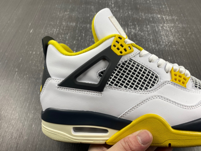 Air Jordan 4 Womens &quot;Vivid Sulfur&quot; AQ9129-101