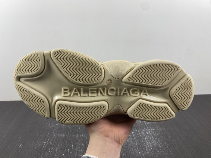BALCIA TRIPLE S SNEAKER