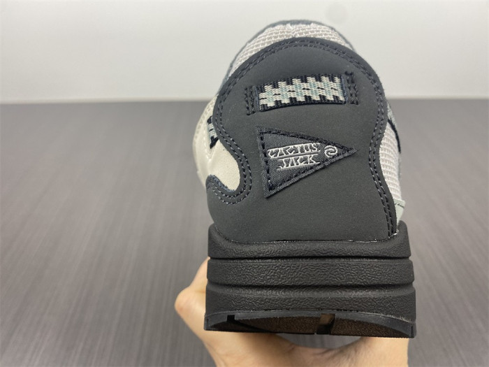 Travis Scott x Nike Air Max 1 