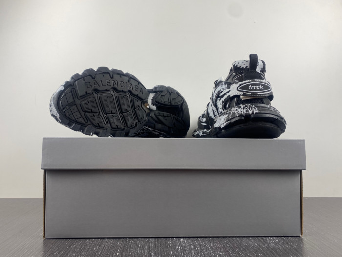 BALCIA Track SNEAKER