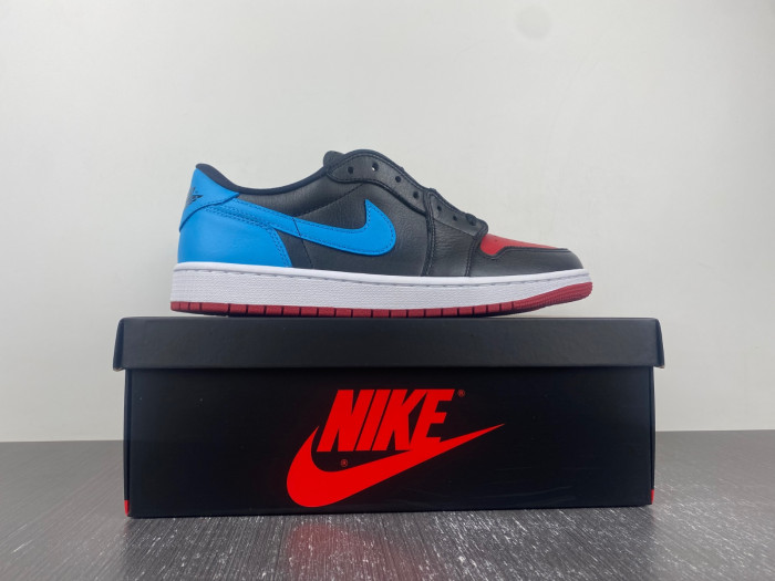 Jordan 1 Retro Low OG NC to Chi (Women