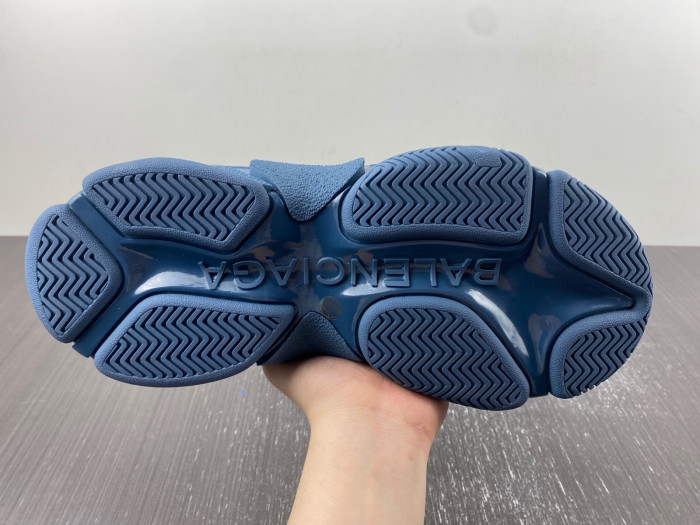 BALCIA TRIPLE S SNEAKER