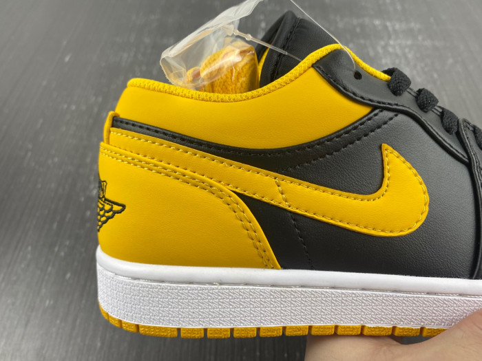 Air Jordan 1 Low “Yellow Ochre” 553558 072