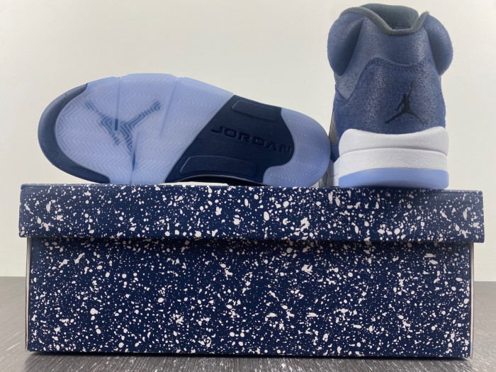 Air Jordan 5 Retro SE “Midnight Navy” FD6812-400