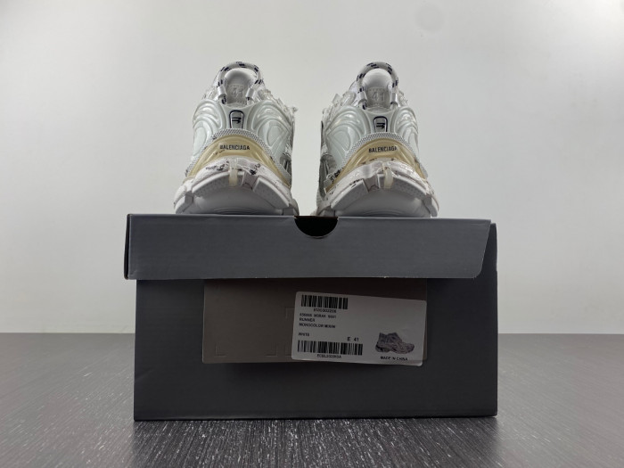 BALCIA RUNNER SNEAKER