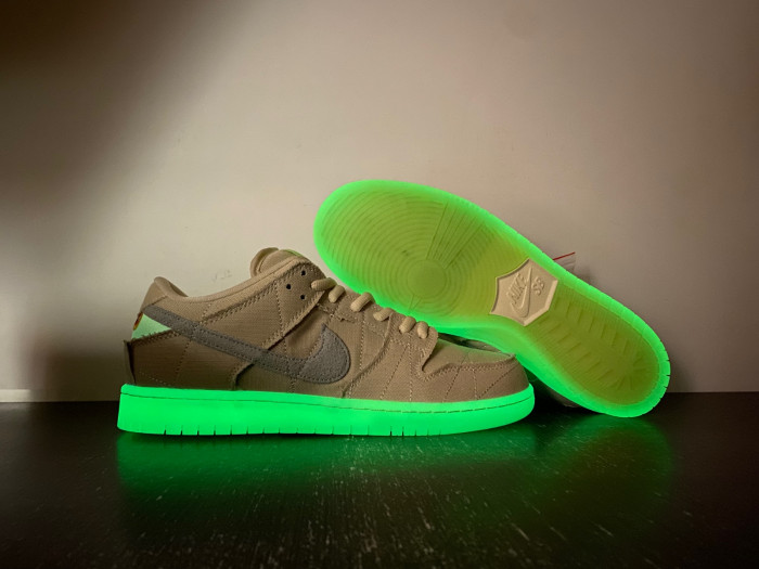 Nike Dunk Low “Mummy " DM0774-111