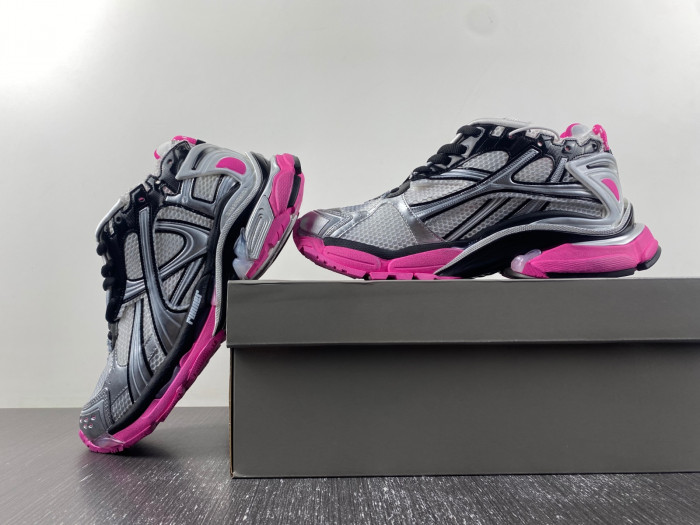 BALCIA RUNNER SNEAKER