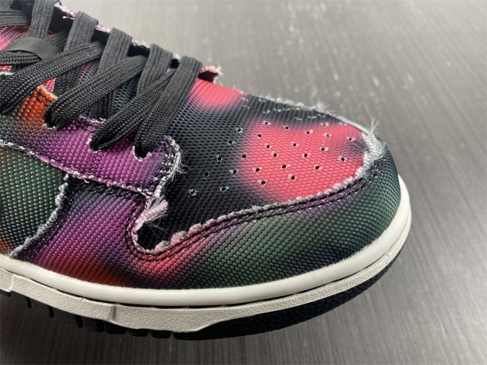 Nike Dunk Low Graffiti DM0108-002