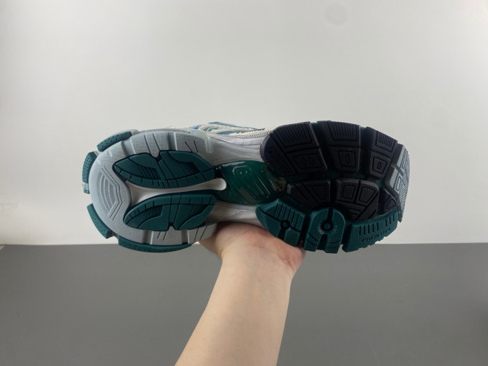BALCIA RUNNER SNEAKER