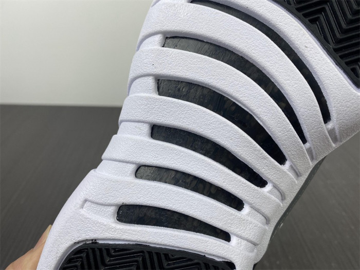 Air Jordan 12 Playoffs 2022 CT8013-006