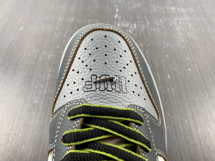 Nike SB Dunk Low HUF Wait, What!? (Friends and Family) FD8775-002