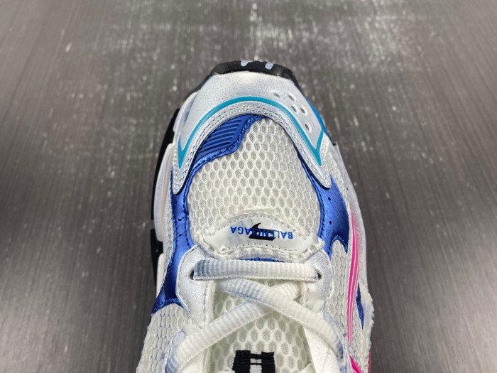 BALCIA RUNNER SNEAKER