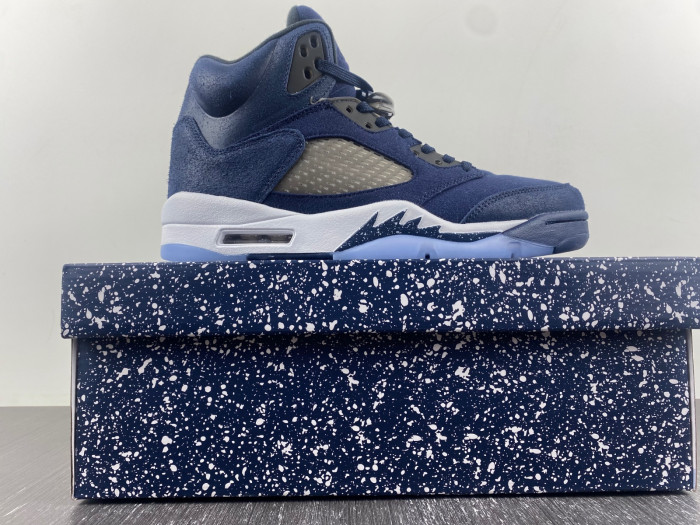 Air Jordan 5 Retro SE “Midnight Navy” FD6812-400