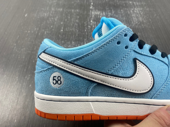 Nike SB Dunk Low Pro 