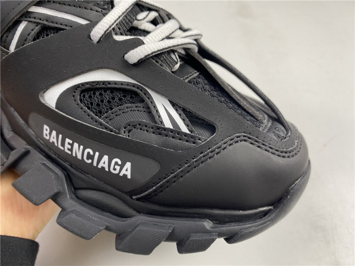 BALCIA Track SNEAKER (LED)