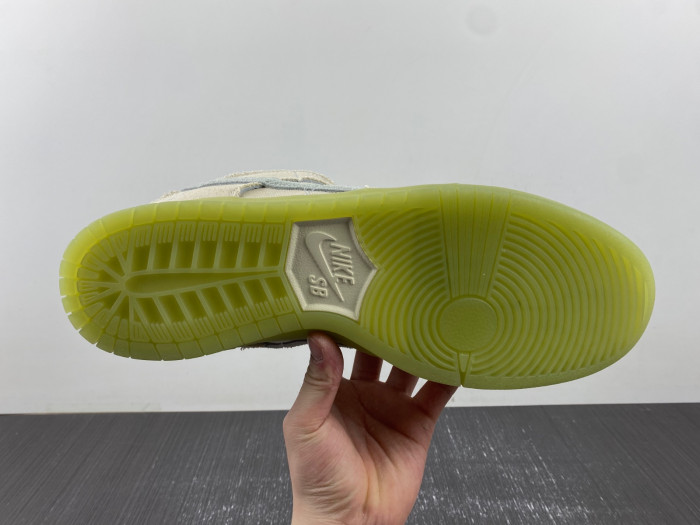 Nike Dunk Low “Mummy " DM0774-111