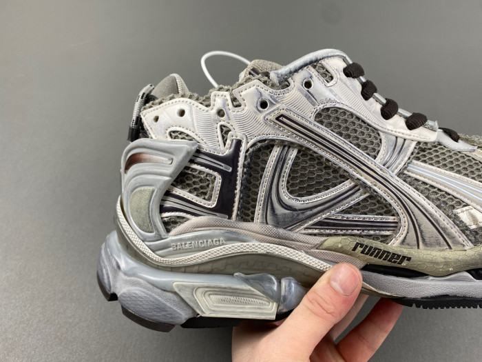 BALCIA RUNNER SNEAKER