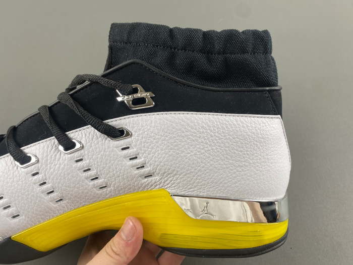 Air Jordan 17 Retro Low SP Lightning FJ0395-100