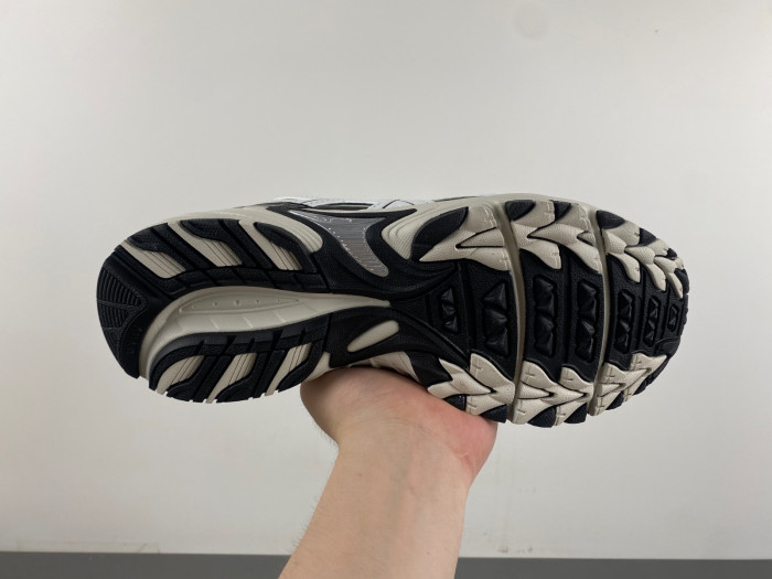 As*ic*s gel-kahana tr v4 black white 1203a497-100