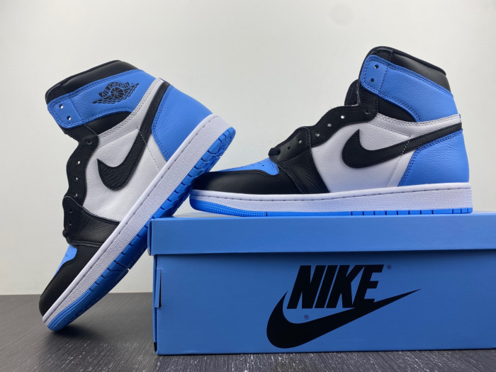 Air Jordan 1 High OG University Blue DZ5485-400