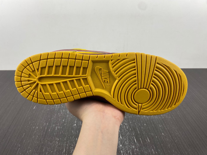 OFW C/O VIRGIL ABLOH Out Of Office OOO Low Tops