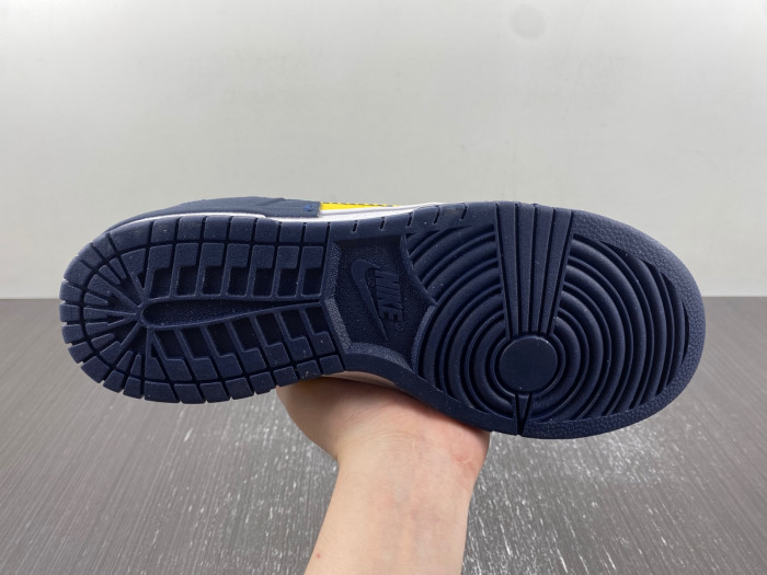 Nike Dunk Low Disrupt 2 Michigan - DV4024-400