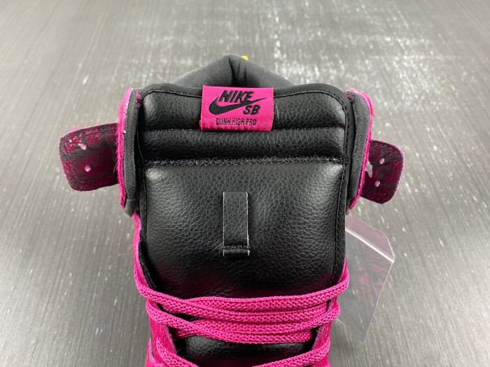 Nike SB Dunk High Run The Jewels - DX4356-600