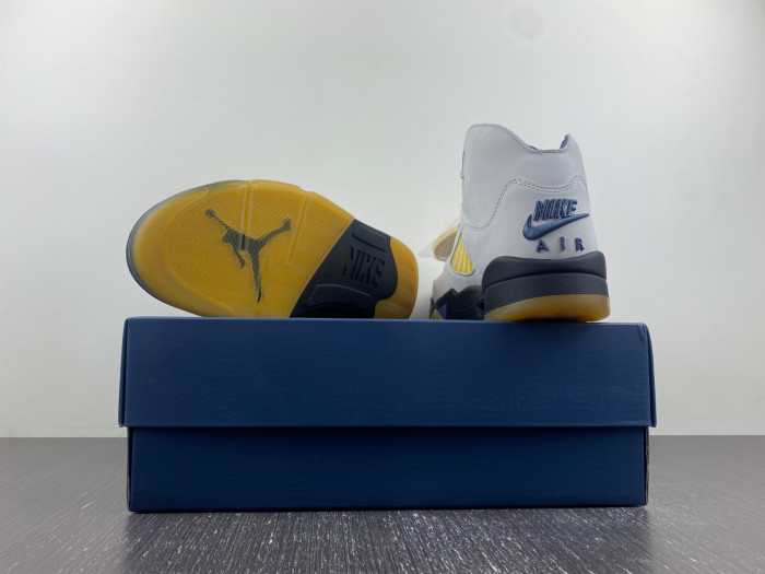 Air Jordan 5 "A Ma Maniere - Diffused Blue" FZ5758-004