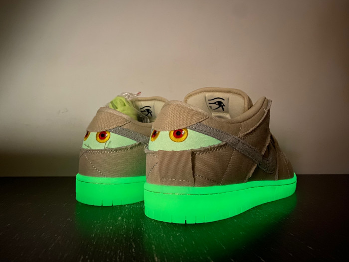 Nike Dunk Low “Mummy " DM0774-111