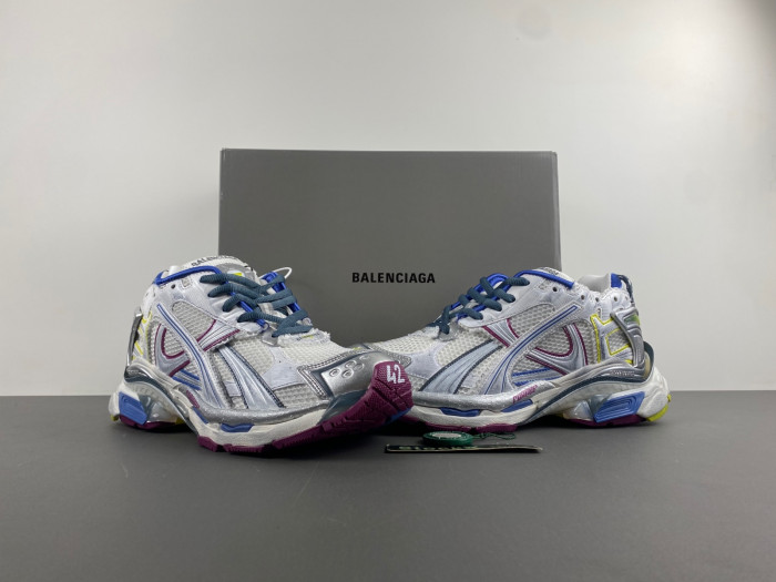 BALCIA RUNNER SNEAKER