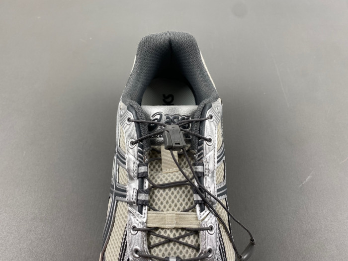 As*ic*s gel-kahana tr v4 