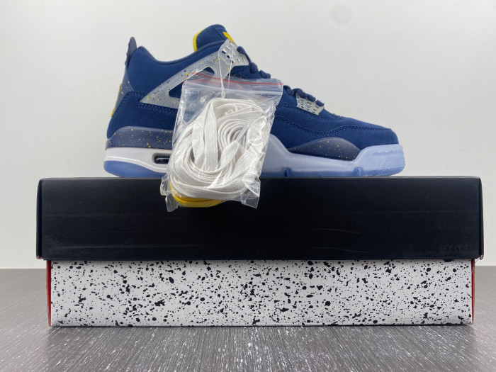 Jordan 4 Retro Michigan (PE) - AJ4 1036660